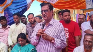 ‘রিটেনে পাসের সঙ্গে সঙ্গে অ্যাডমিট কার্ড নিয়ে আসবা, ফোন কইরা দেব’